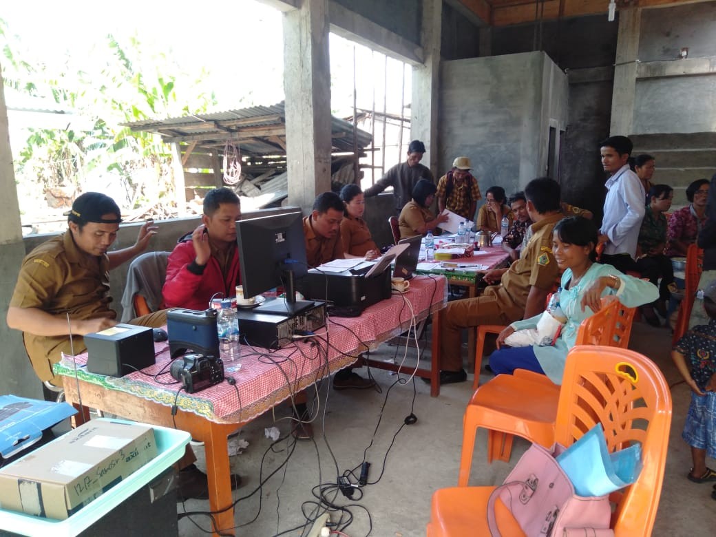 Pemkab Samosir Layani Masyarakat  Janjiraja, Permudah Urusan Administrasi Kependudukan