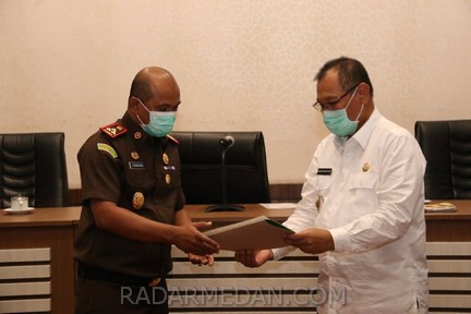 Perum Perumnas Regional I Sumatera Serahkan PSU Perumahan Griya Martubung II ke Pemko Medan