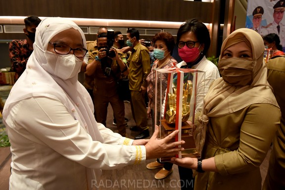 Enam UMKM Raih Penghargaan Siddhakarya, Sabrina Sebut Kekuatan UMKM Luar Biasa