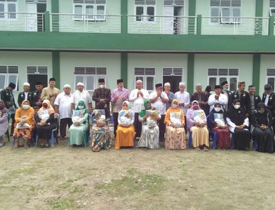 Majelis Ulama Indonesia (MUI) Kota Binjai Bagikan Paket Bantuan Ramadhan 1442 Hijriah