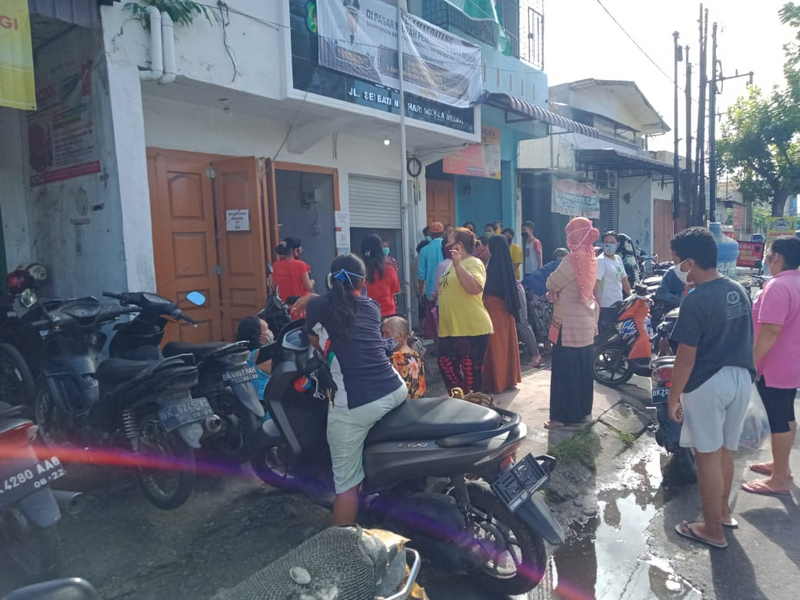 Pasar Murah Pemko Medan Ramai Kerumunan Massa