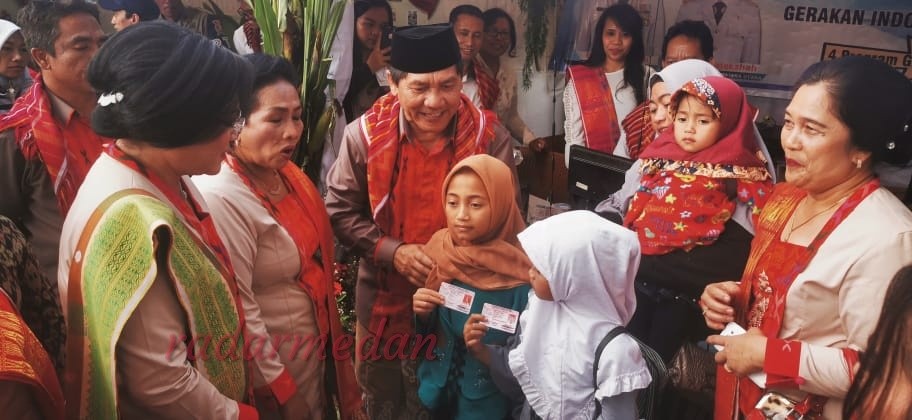 Peringati HUT Pemkab Karo Ke-74, Bupati Bagikan 231 KIA Secara Gratis di Kabanjahe