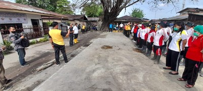 Wujudkan Kampung Bersinar, Satres Narkoba Polrestabes Medan Adakan Gotong Royong