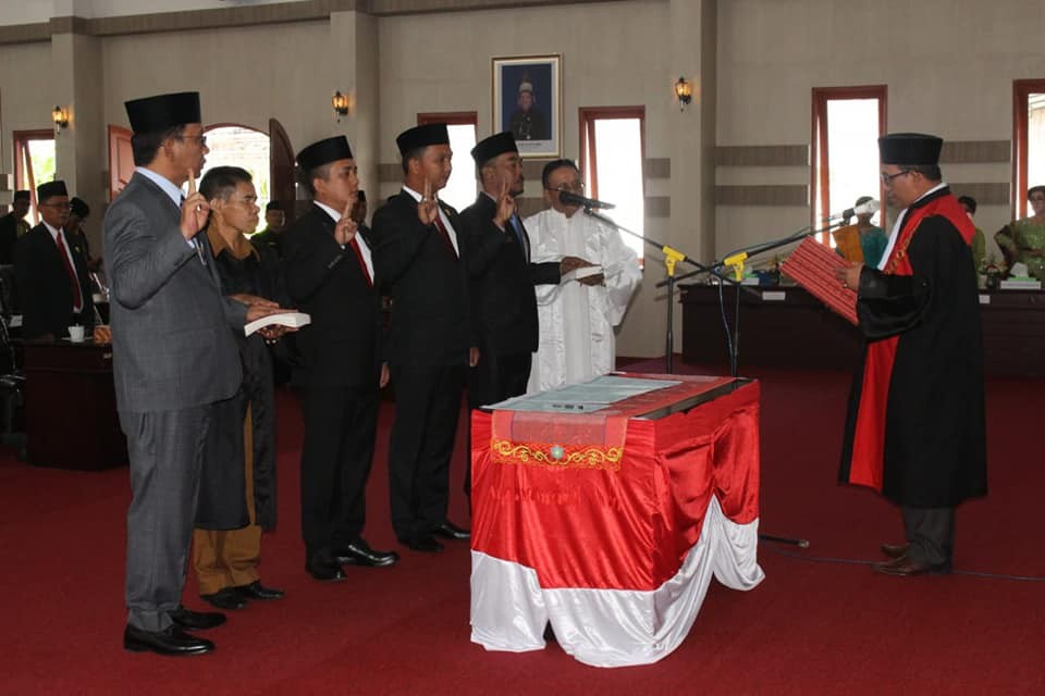 Rapat Paripurna Pengucapan Sumpah Janji Pimpinan DPRD Kabupaten Simalungun