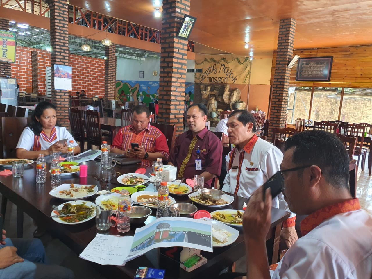 Bank Sumut Kucurkan CSR Bangun Tugu Batu Sinabung 