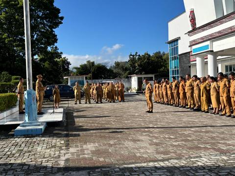 Bupati Tapanuli Utara Pimpin Apel Gabungan Kesiapan Hadapi Libur Panjang