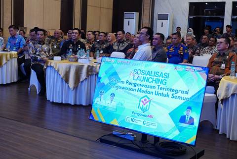 Luncurkan 5 Aplikasi Layanan Publik, Wali Kota Medan Dorong Integrasi Data Berbasis AI via WhatsApp