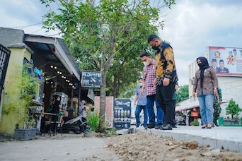 Antisipasi Penyimpangan, Bobby Nasution Kerap Tinjau Langsung Perbaikan Jalan