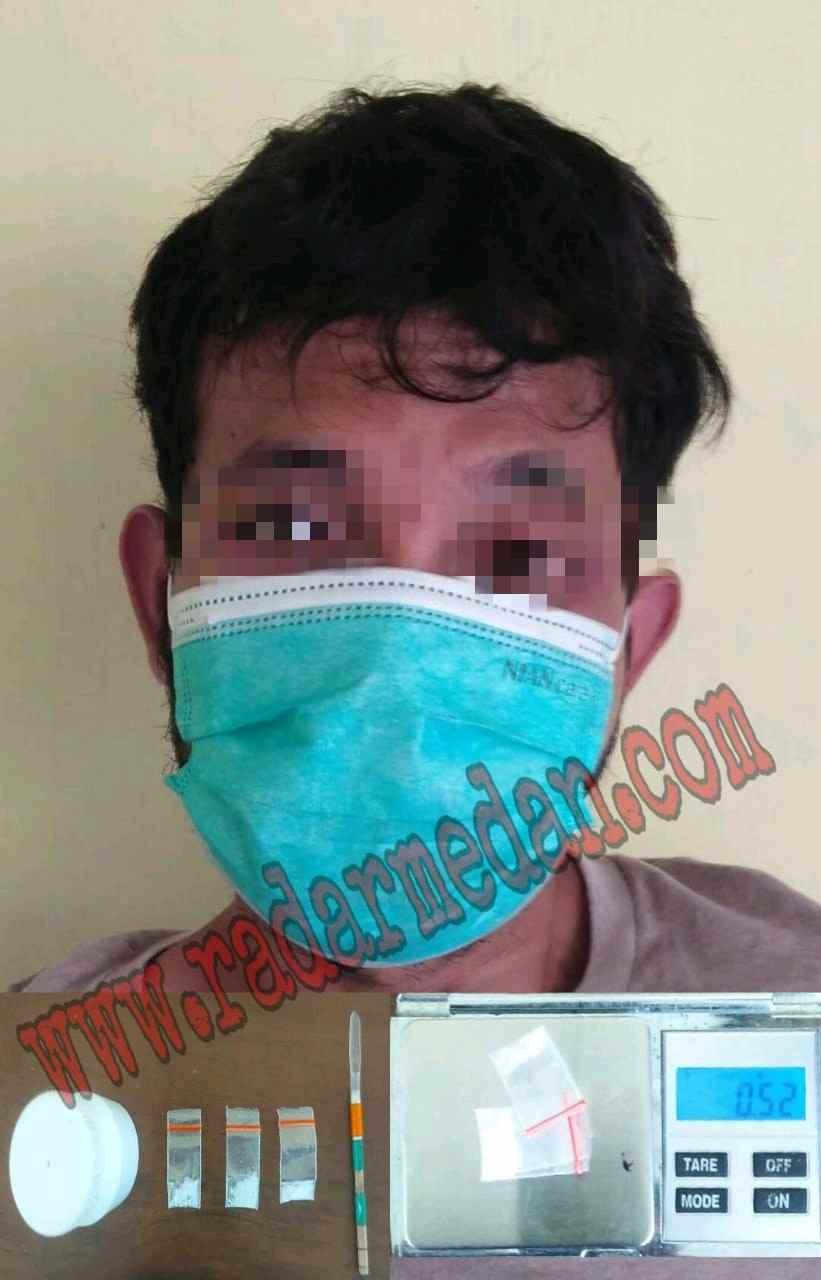 Diduga Pengedar Sabu, AP Ditangkap Sat Narkoba Polres Simalungun Saat Duduk Dekat Kandang Ayam