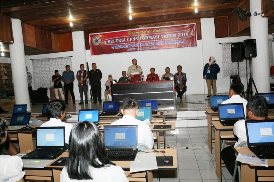 Bupati Taput Buka Secara Resmi Ujian CPNS Formasi Tahun 2019