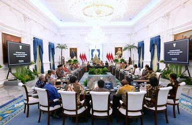 Kumpulkan Mantan Menlu di Istana, Prabowo Pamer Capaian Masuk BRICS hingga Tarif 0% Uni Eropa