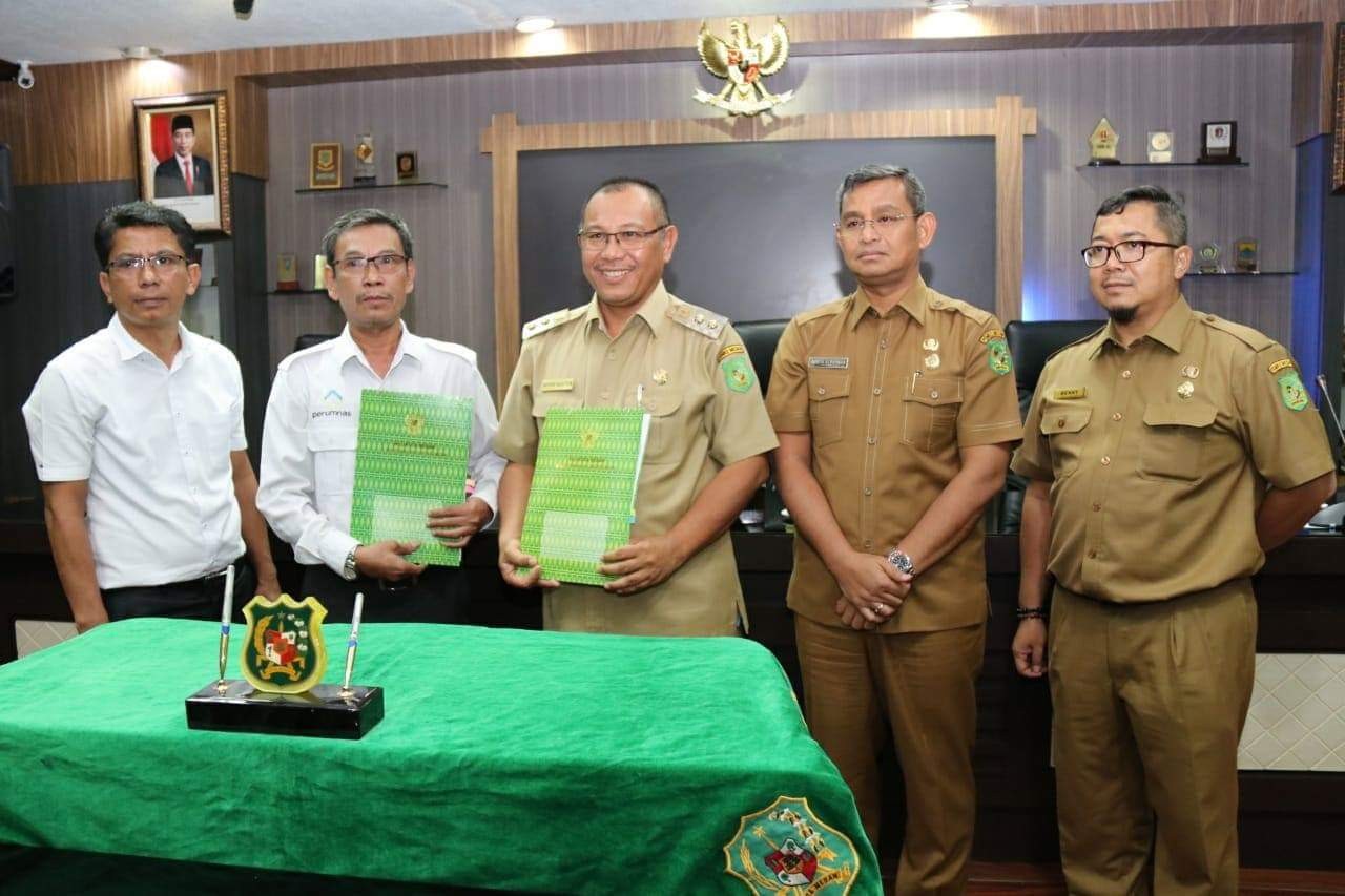 Perumnas Martubung Serah Terima Waduk Dengan Pemko Medan