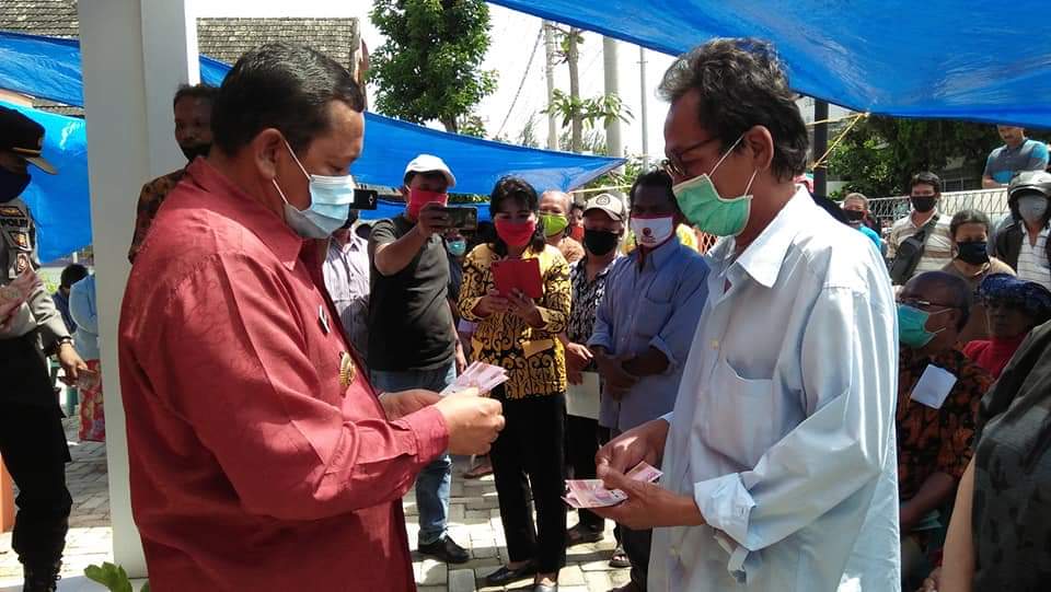 Pemkab Samosir Salurkan BST Kemensos RI, Sebesar Rp. 600.000 Perbulan