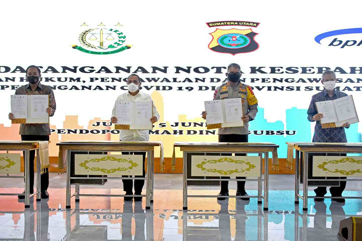 Pastikan Anggaran Covid-19 Dikelola dengan Benar, Gubernur Teken Kesepahaman Pendampingan Hukum