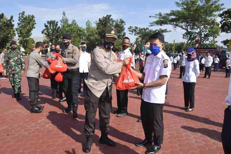 Alumni Akpol 1991 Bhara Dhaksa Bagikan 1.000 Paket Sembako