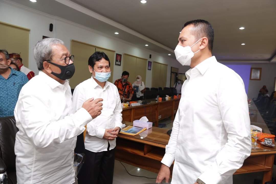 Kerambah Menjamur di Danau Toba, Wagub Bahas Penanganan dengan Dewan Riset Daerah