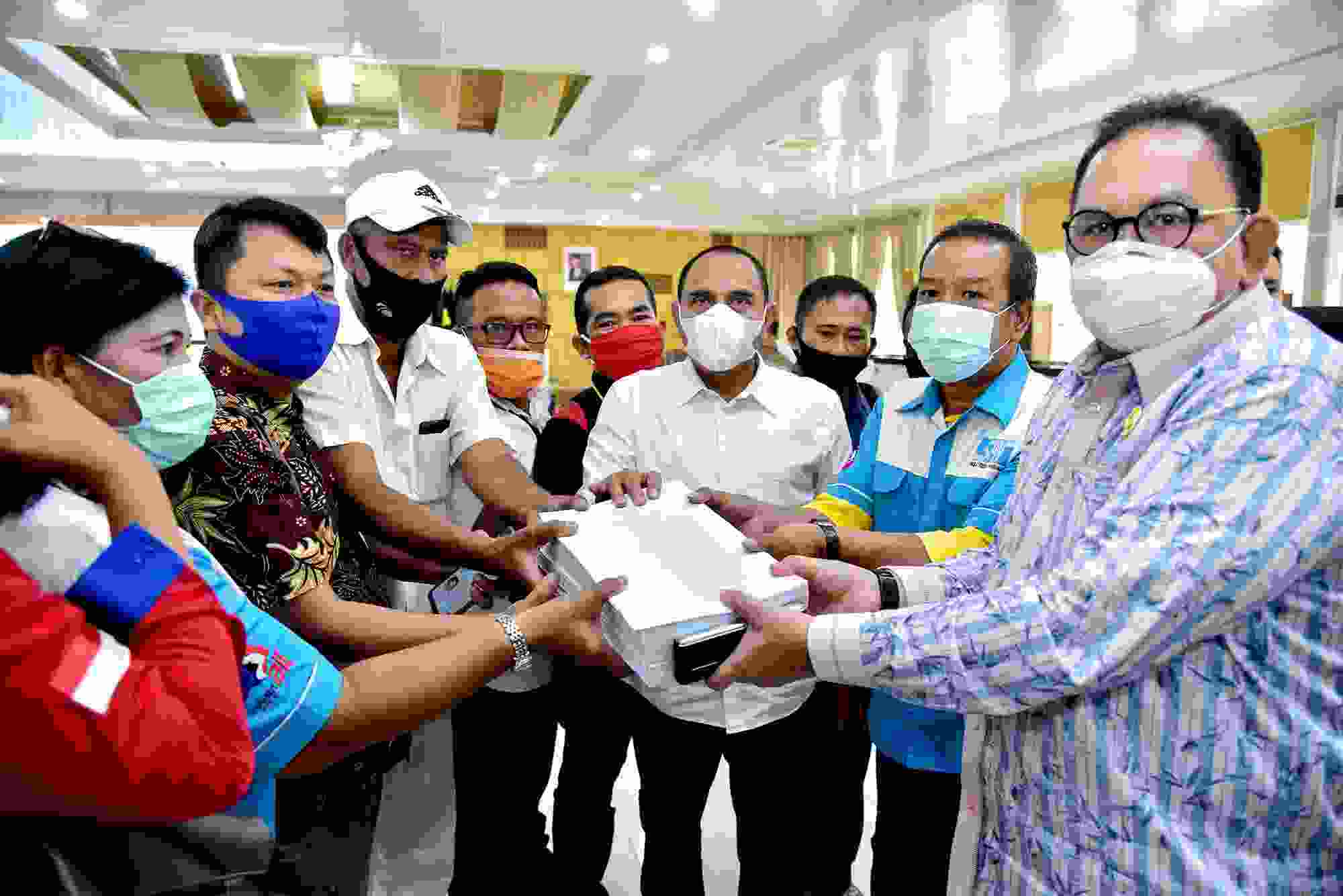 Buka Partisipasi Masyarakat Kaji Omnibus Law Ciptaker, Gubernur : Demo Boleh, Tapi Jangan Merusak