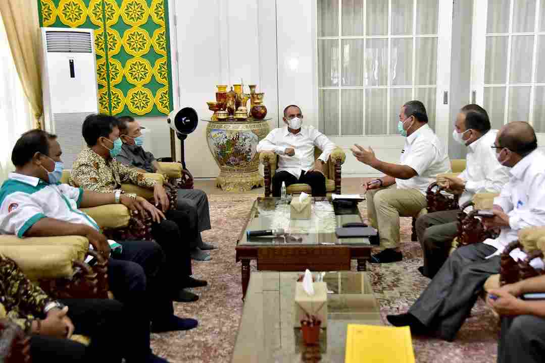 Gubernur Edy Rahmayadi Peduli Nasib Buruh, Minta Kegiatan Mengutamakan Protokol Kesehatan