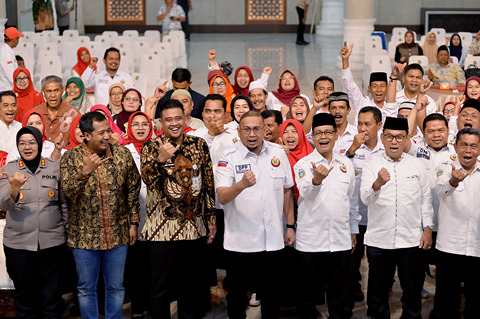 Gubsu_hadiri_pelantikan_IKM_(6)_jpg.jpg