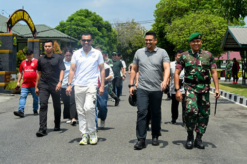 Gubsu_membuka_Liga_4_Piala_Gubernur_Sumut_1_jpg.jpg