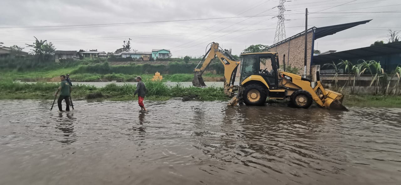 BBPJN Merestui Alat Berat Pemkab Karo Normalisasi Banjir Desa Raya