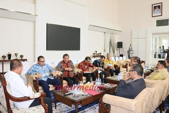 Gubsu Terima Audiensi Ketua DPRD Sumut, Bupati Karo dan Ketua Moderamen GBKP