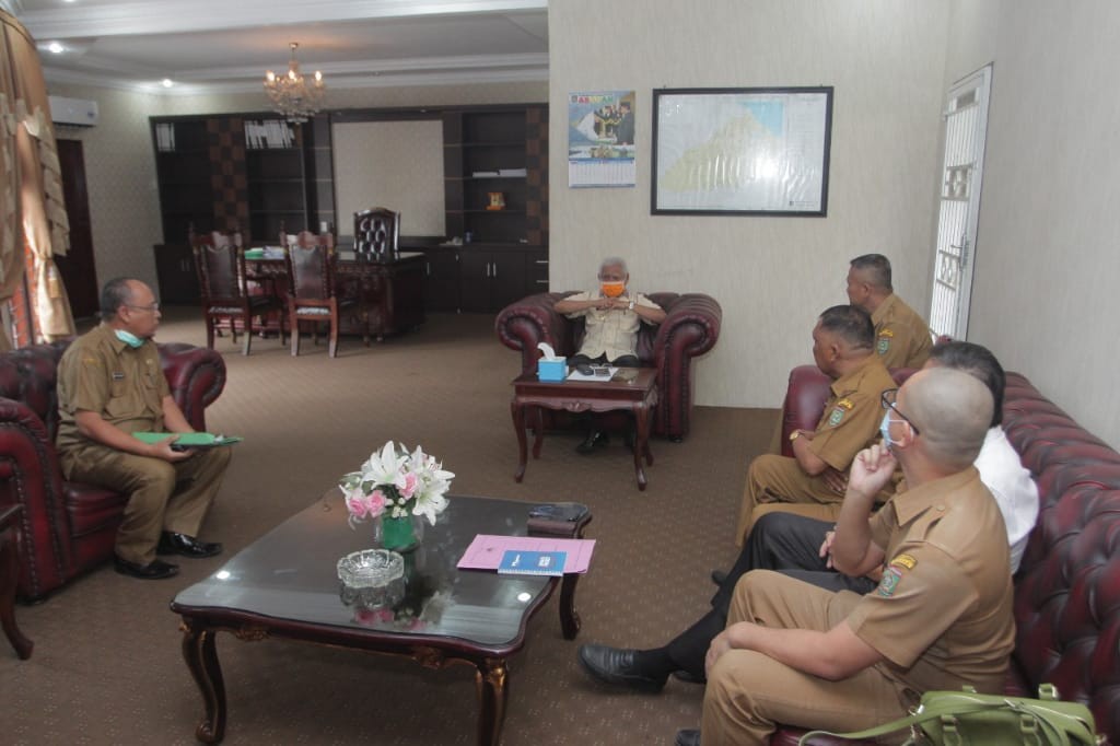 Bahas Covid-19, Bupati Asahan Adakan Pertemuan Dengan Tenaga Medis dan Instansi Terkait