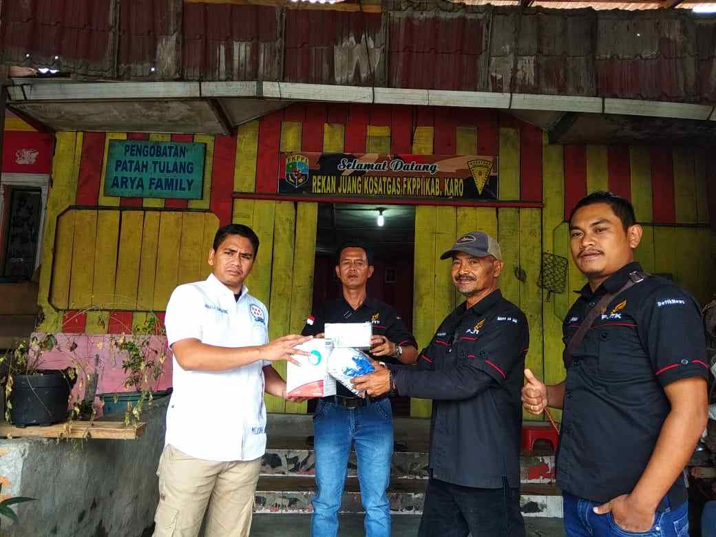 RPK 007 Centre Berikan Masker Kepada PJTK Peliputan Covid 19