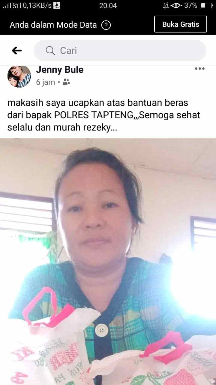 Merasa Terbantu Terdampak Covid-19, Penerima Bantuan Berterimakasih kepada Polres Tapteng