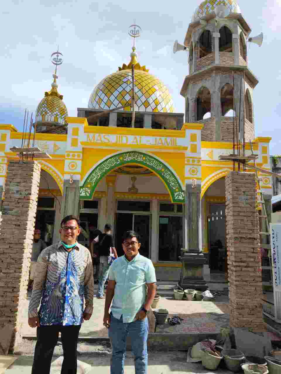 Ketua DPRD Kota Sibolga Bantu Pembangunan Masjid Al JAMIL