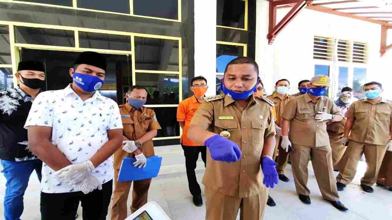 Bupati Tapanuli Tengah Minta Warga Waspadai Medsos Akun Palsu yang Suka Provokasi