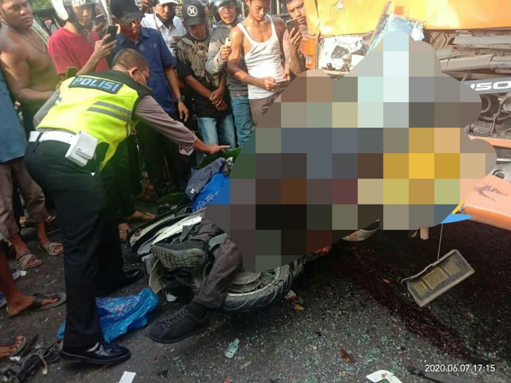 Lakalantas di Pasar Mereng, Pengendara Sepeda Motor Tewas Mengenaskan