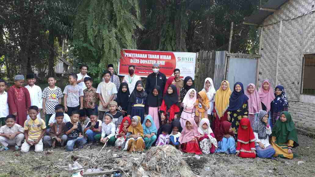 Kuatkan Program Dakwah dan Pendidikan Pedalaman, BMH Dukung Perluasan Lahan Pesantren 
