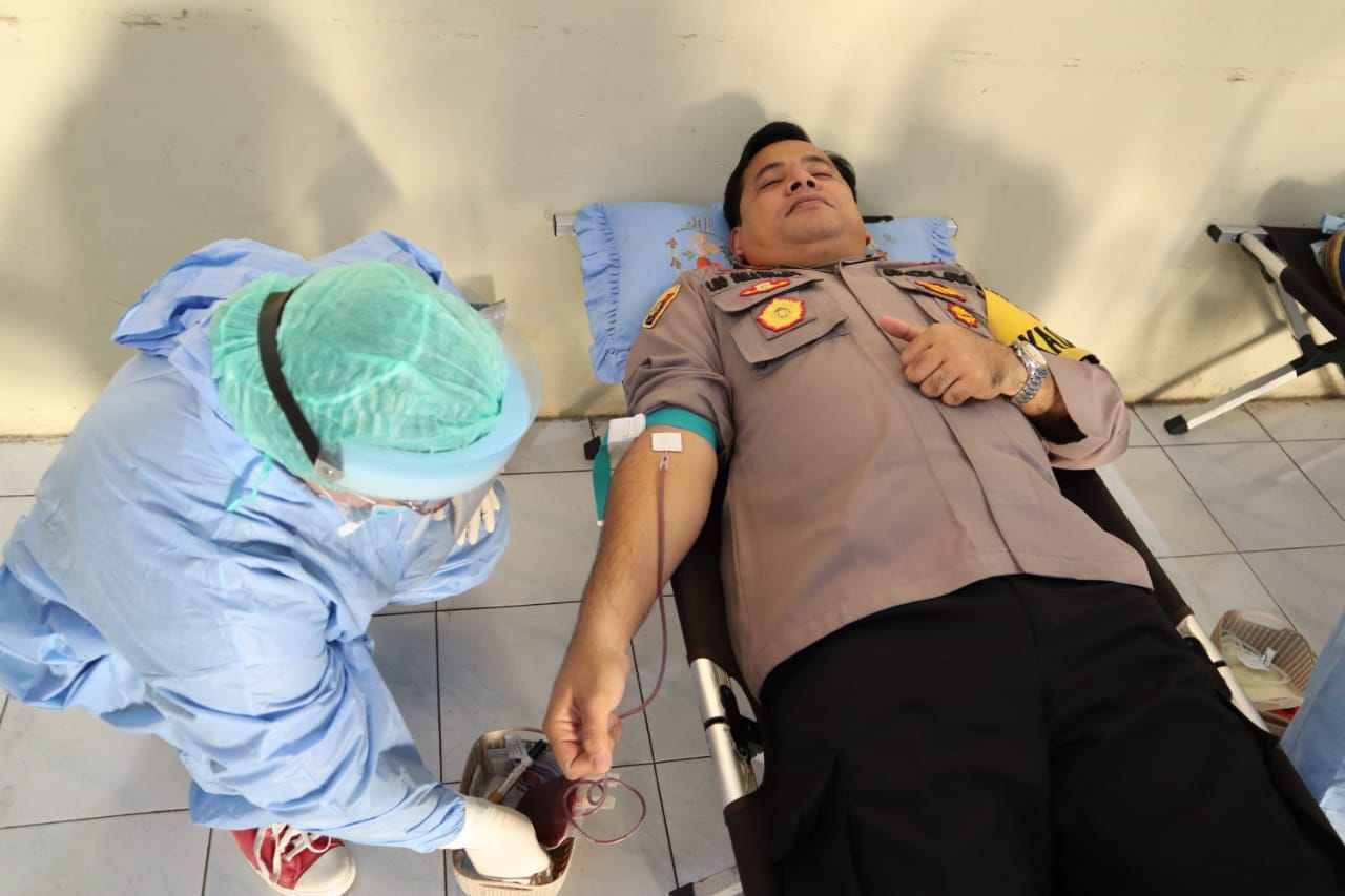 Menyambut HUT Bhayangkara Jajaran Polres Dairi Gelar Aksi Donor Darah