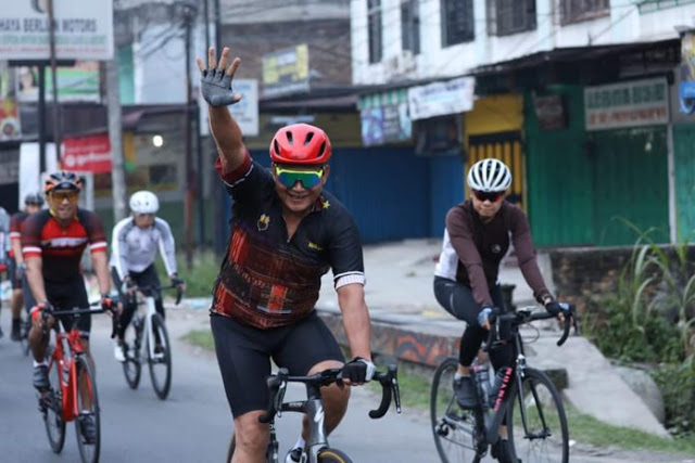 Agar Tubuh Tetap Fit dan Bugar Kapolda Sumut Rajin Olahraga Sepeda