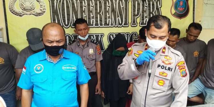 Modus Ngaku BNN, 8 Orang Polisi Gadungan Diringkus Polisi