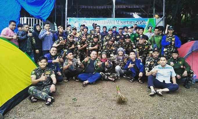 Ansor Banser Karo dan Kota Tanjungbalai Gelar Aksi Bersih di Pantai Danau Toba