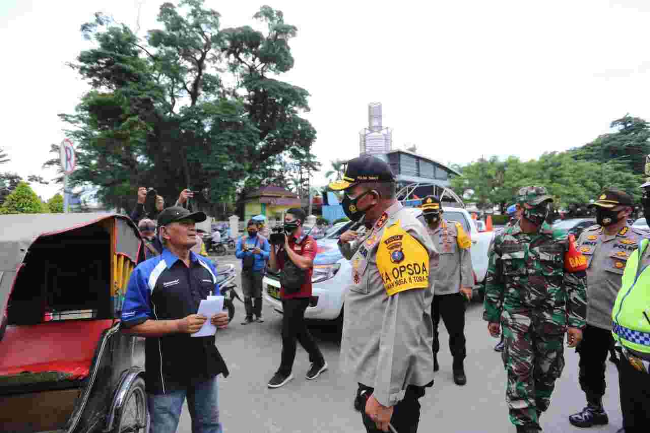 Kapolda Sumut Gelar Operasi Yustisi Dengan Turun Langsung Tegur Masyarakat yang Tidak Pakai Masker