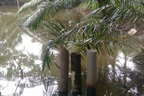 Penutupan Aliran Sungai Pasar 13 Dusun I Desa Lama Hamparan Perak Diprotes Warga 