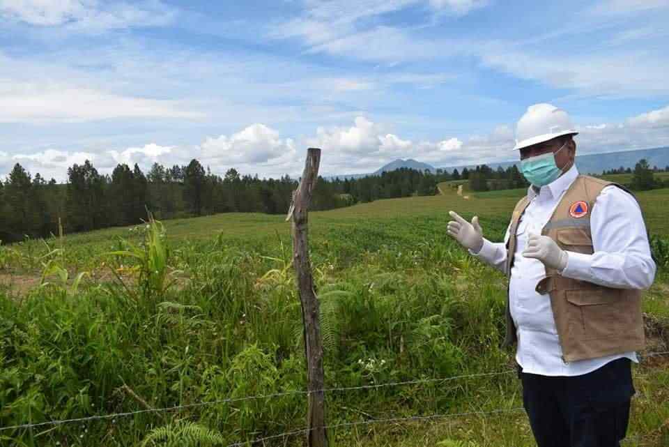 Bupati Dairi Tinjau Pusat Pertanian Jagung di Samosir