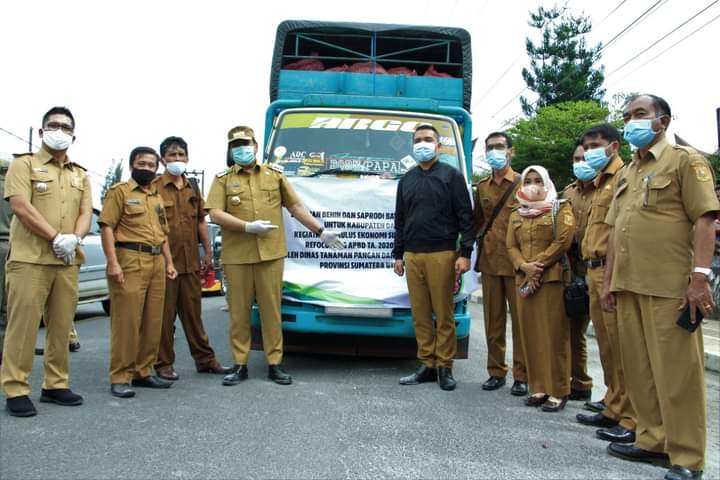Dairi Terima 15 Ton Bantuan Benih Bawang Merah dari Provinsi Sumut
