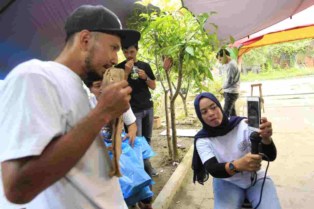 Terima Aspirasi Kekinian, Bobby Nasution Video Call Dengan Pegiat Seni UMKM di Medan Utara