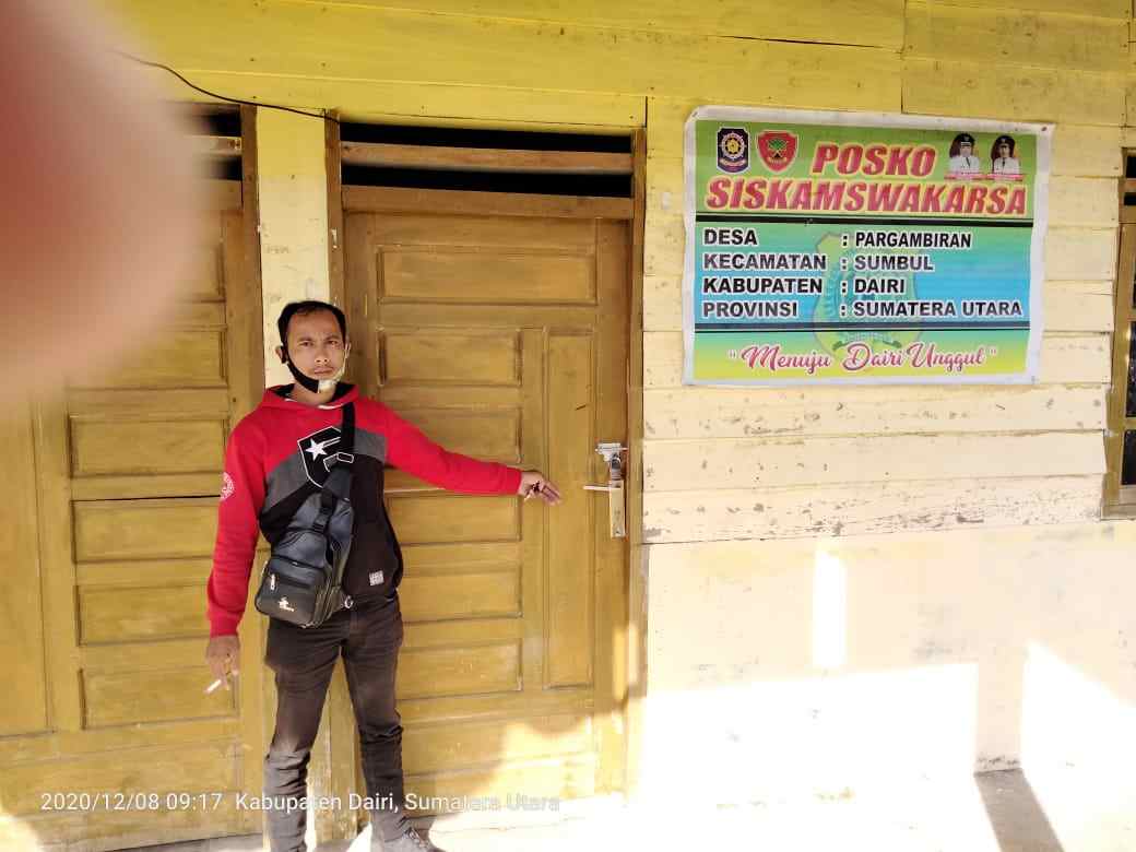 Warga Mengeluhkan Pelayanan Kantor Desa Pargambiran