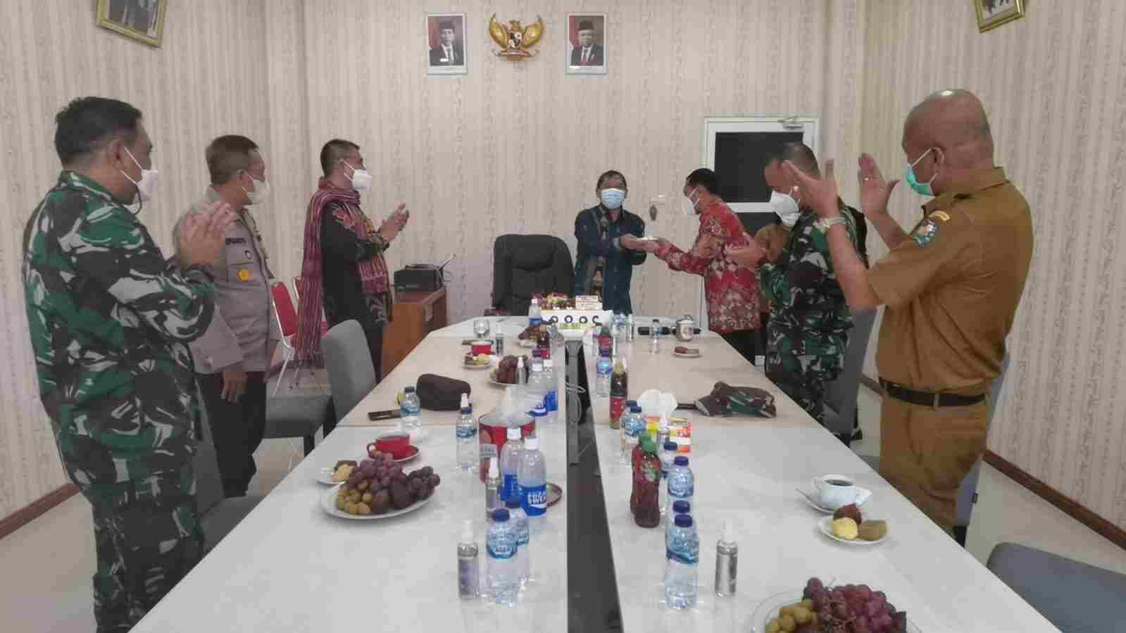 Momen Ultah Bupati Karo, Forkopimda Simalungun Beri Kejutan