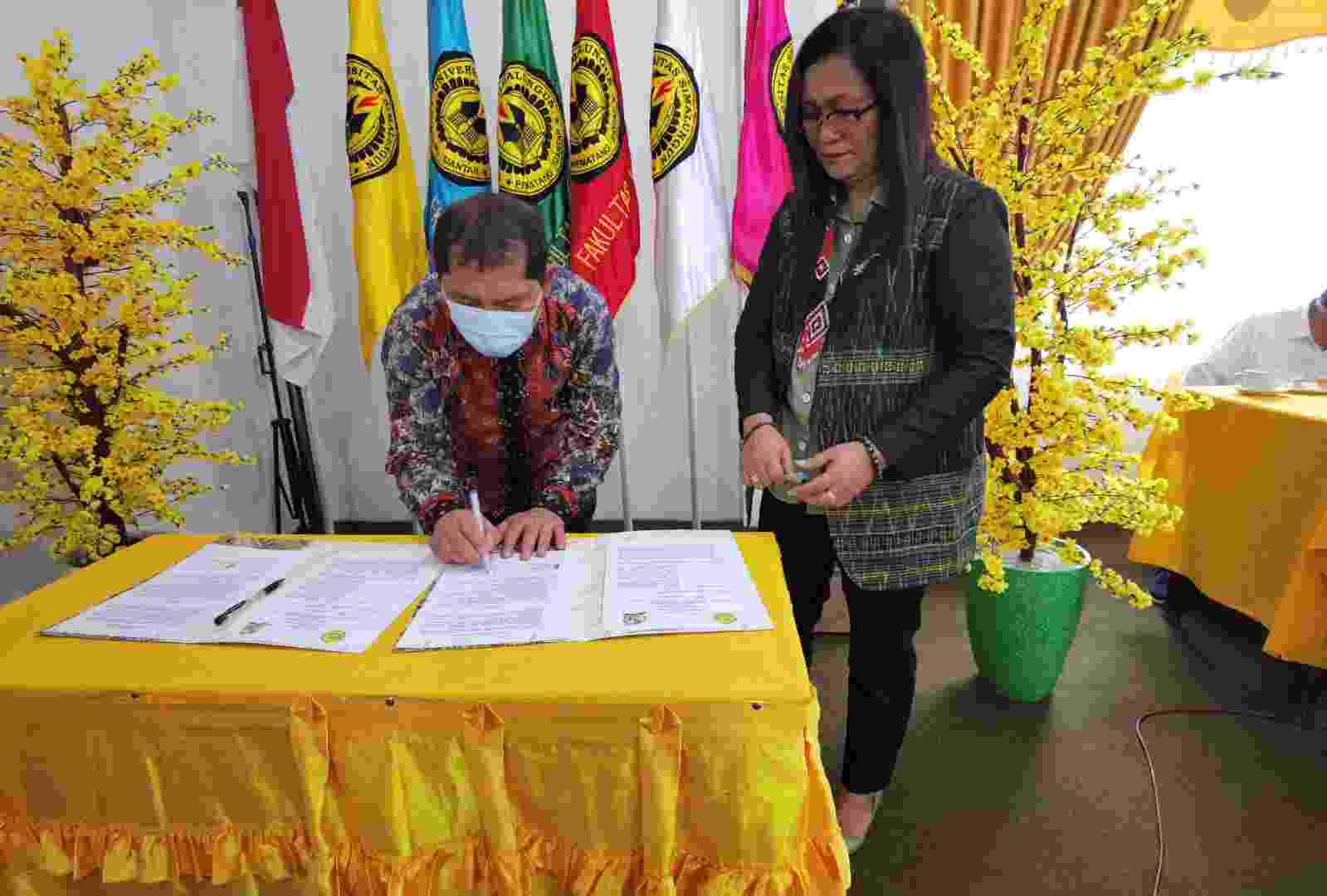 Bupati Karo Tandatangani MoU Kampus Merdeka Bersama USI 