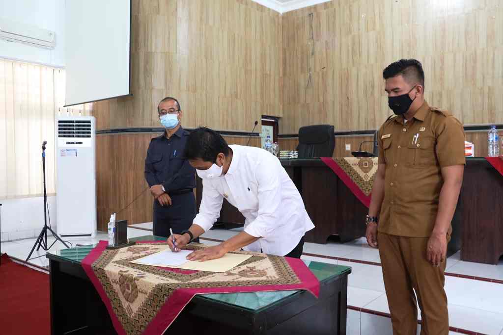 Pimpinan OPD Pemko Siantar Tandatangani Perjanjian Kinerja Tahun 2021