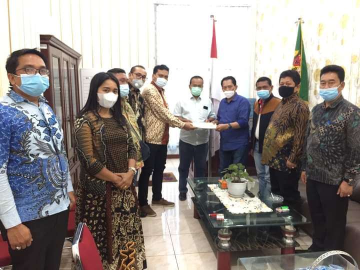 DPRD Karo Terima Dokumen Penetapan Hasil Pilkada Karo dari KPU Karo