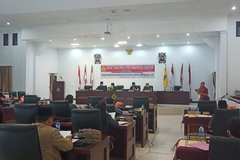 DPRD Samosir Tandatangani Nota Kesepakatan Rencana Pembangunan Jangka Menengah Daerah