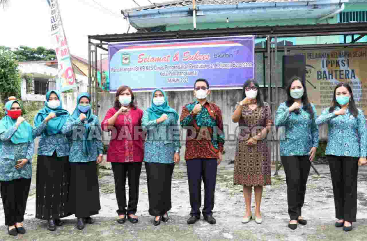 Tekan Laju Pertumbuhan Penduduk, IBI-KB-KES Laksanakan Pencanangan Bhakti Sosial Tahun 2021