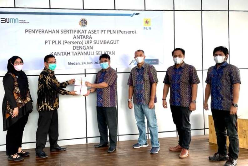 GM PLN UIP Sumbagut Octavianus Padudung Apresissi Kantah Tapsel, Lampaui Target Serahkan Sertipikat 